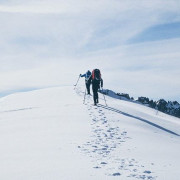 Ruta en Raquetas de Nieve para dos en el Parque Natural de Ubiñas (Asturias)