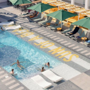 Day Pass con Desayuno en Ryans Lolas 4* (Ibiza)