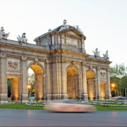 Acceso a Piscina Termal y Comida o Cena en Spa Hospes Puerta de Alcalá 5* (Madrid)
