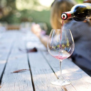 Wine Tour 360º: Visita a Bodega y Cata de Vino para dos en Val Azul (Chinchón, Madrid)