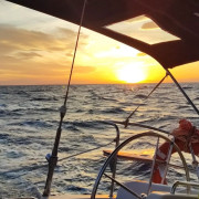 Sunset Tabarca: Puesta de Sol en Velero con Snorkel y Paddle Surf (Santa Pola, Alicante)