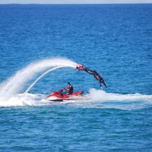 Flyboard (Tenerife) -30 min.