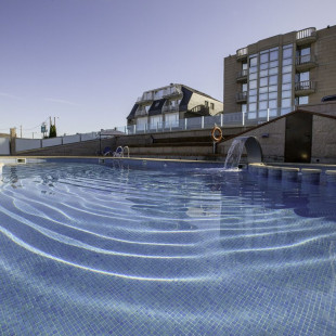 Escapada de 2 Noches en Hotel Brisa (Noalla, Pontevedra)