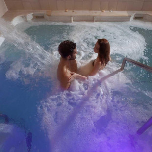 Circuito Spa para Parejas en Agua y Salud (Sevilla)
