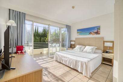 Hotel Abril en San Juan ¡Una oportunidad única! Aladinia