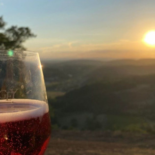 Soirée Randonnée au Coucher du Soleil avec Dégustation de Jus de Raisin pour deux (Saint-Alban, Ain - 01) 