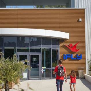 Simulateur de Chute Libre Ultimate 4D (Bouc-Bel-Air, Bouches-du-Rhône - 13)