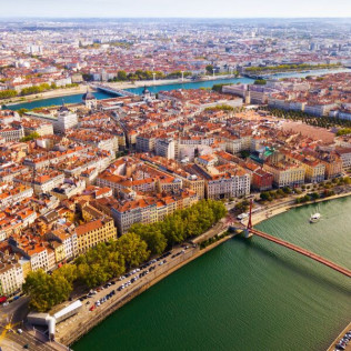 Vol en Avion au-dessus de Lyon et ses alentours (Lyon, Rhône - 69) 