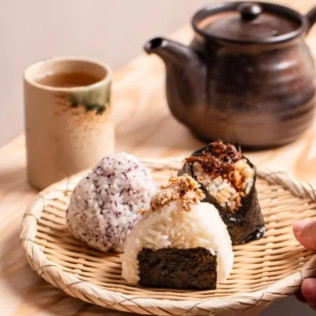 Atelier Onigiri (Paris, Île-de-France - 75)