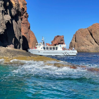 Excursion maritime : Balade en Bateau aux Calanques de Piana avec Baignade à Capo Rosso (Sagone/Cargèse, Corse-du-Sud -20)