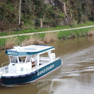 Balade en Bateau sur le Canal d’Ille-et-Rance (Saint-Samson-sur-Rance, Côtes-d'Armor - 22)