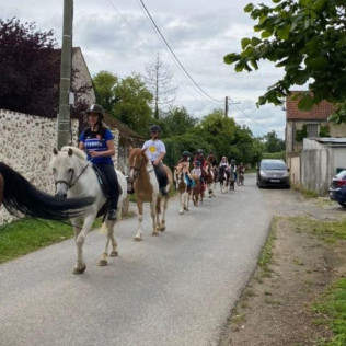 Balade à Cheval au Poney Club Le Cheyenne (Seine-et-Marne, Île-de-France- 77)