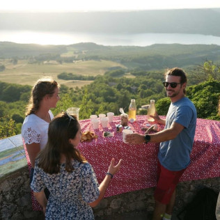 Balade en Trottinette Électrique Tout-Terrain au village de Castellane et autour du Lac de Castillon avec Apéro Sunset (Alpes-de-Haute-Provence - 04)