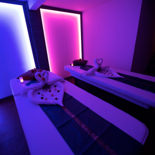 Hammam et Massage à l’Huile & Pierres Chaudes Saphir Thaï Spa (Paris, Île-de-France - 75) 