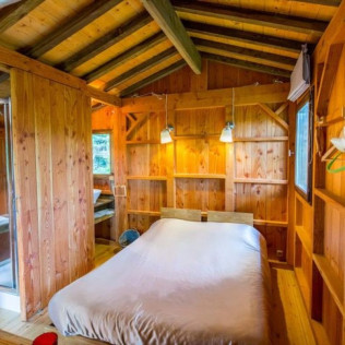 Séjour Insolite : Nuit en Cabane Perchée dans les Bois avec Jacuzzi Privatif au Domaine d’Escapa (Estipouy, Gers - 32)