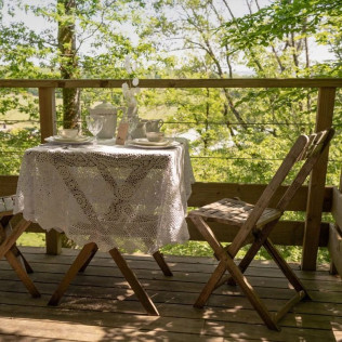 Séjour Insolite : Nuit en Cabane Perchée dans les Bois avec Jacuzzi Privatif au Domaine d’Escapa (Estipouy, Gers - 32)