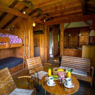 Séjour Insolite : Nuit en Cabane Perchée dans les Bois avec Jacuzzi Privatif au Domaine d’Escapa (Estipouy, Gers - 32)