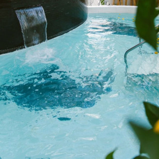 Accès Essential à Caldea avec Massage Relaxant (Andorre)
