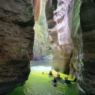 Excursion Canyoning dans le Canyon du Groin (Artemare, Ain - 01)