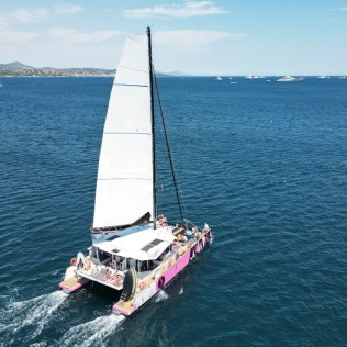 Sortie en Soirée en Catamaran dans la Rade de Lorient (Larmor-Plage, Morbihan - 56)