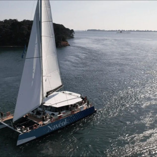 Croisière en Catamaran dans le Golfe du Morbihan au départ d’Arzon (Morbihan - 56)