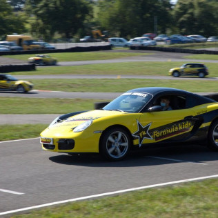 Stage de Pilotage Porsche Cayman pour Enfants (12 circuits) 