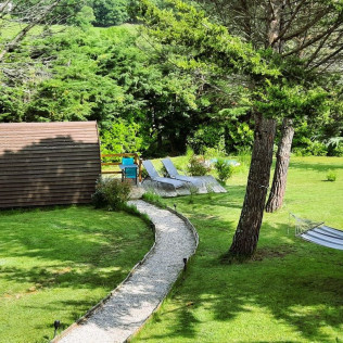 Séjour Insolite en Chambre d'Hôtes avec Jacuzzi à Belloréade (Belloc, Ariège - 09)