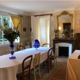 Nuit Enchantée avec Spa, Dîner et Dégustation de Vins au Château Belloy (Saint-Michel-de-Fronsac, Gironde - 33)