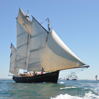 Excursion en Voilier d'une demi-journée dans la Baie de Concarneau (Concarneau, Finistère - 29)