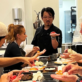 Cours de Sushi pour Amateurs : Initiation aux Bases, Makis et Sushi Nigiris (Paris, Île-de-France - 75)