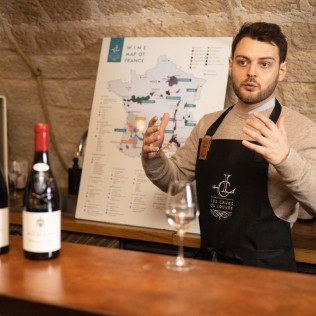 Visite Immersive aux Caves du Louvre et Dégustation de 3 vins avec un Sommelier (Paris, Île-de-France - 75)