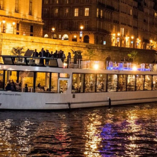 Dîner-Croisière Festif sur la Seine (Paris, Île-de-France - 75)