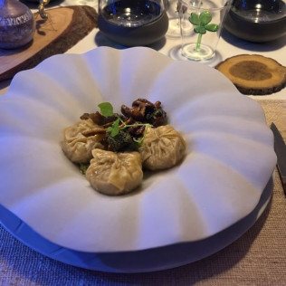 Préparation d’un Plat et Dîner Gastronomique “SYMBIOSE” en 4 Mains (Paris, Île-de-France - 75)