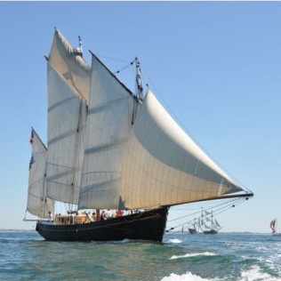 Séjour avec Spa Marin et Modelage au Grand Hôtel Benodet et Excursion en Voilier pour deux (Finistère - 29)