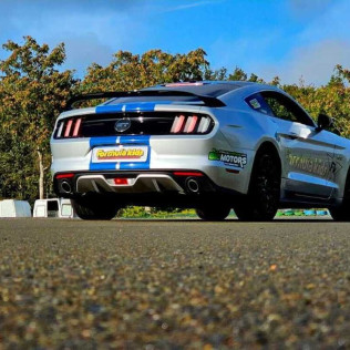 Stage de Pilotage Mustang V8 pour Enfants (12 circuits) 