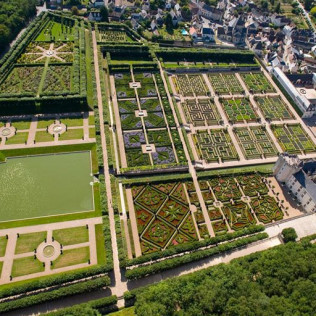Vol Panoramique en Hélicoptère au-dessus de la Loire (Tours, Indre-et-Loire - 37)