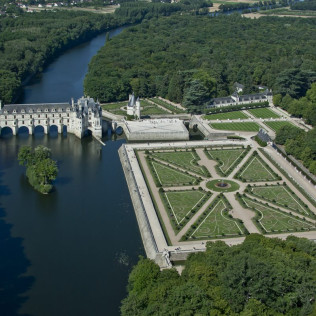 Vol en Hélicoptère en Touraine (Tours, Indre-et-Loire - 37)
