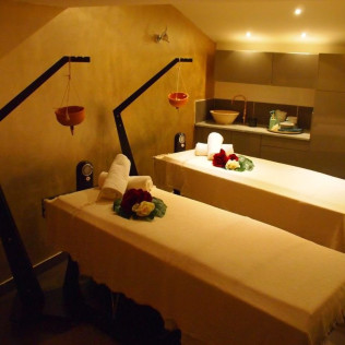 Rituel Rêve de Marrakech : Hammam Traditionnel avec Jacuzzi, Massage et Soins au Cosmology Beauty Spa (Marseille, Bouches-du-Rhône - 13)