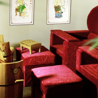 Massage Printemps Joyeux avec Soin Pierre Tourmaline à Lanqui Spa (Paris, Île-de-France - 75)