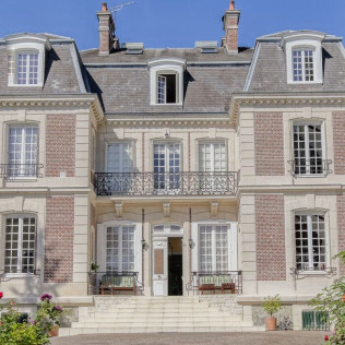 Séjour En Suite avec Petit Déjeuner au Château d'Avesnes Le Castelet (Avesnes-en-Bray, Seine Maritime - 76) 