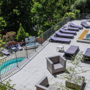 Séjour Romantique avec Piscine et Jacuzzi aux Jardins de la Glacière (Corte, Haute-Corse - 20)
