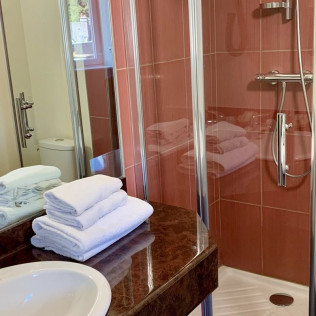 Escapade Romantique à L'Hôtel Le Fruitier (Villedieu-Les-Poêles, La Manche - 50)