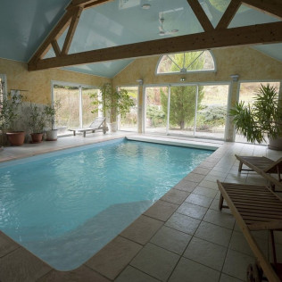 Séjour Spa et Saveurs avec Gommage, Massage, et Repas à l'Hôtel le Bout du Monde (Saint-Georges, Cantal - 15)