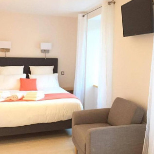 Séjour Découverte avec Spa, Gommage, Massage, et Enveloppement à l'Hôtel le Bout du Monde (Saint-Georges, Cantal - 15)