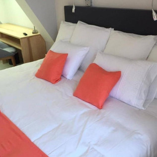 Séjour Découverte avec Spa, Gommage, Massage, et Enveloppement à l'Hôtel le Bout du Monde (Saint-Georges, Cantal - 15)
