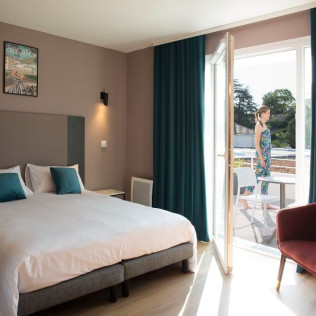 Séjour Romantique avec Parcours Détente et Massage et Accès aux Activités de l'Aiga Resort Thermal & Spa (Châtel-Guyon, Puy-de-Dôme - 63)