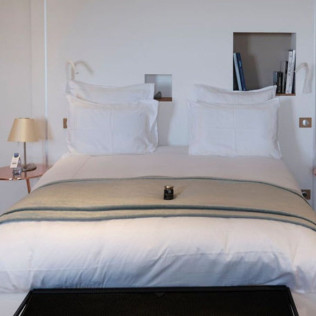 Séjour de 2 nuits en Chambre Prestige avec Diner, Sauna et Visite au Château Prieuré Marquet (Saint-Martin-du-Bois, Gironde - 33)