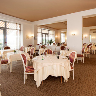 Séjour de 2 Nuits avec Spa, Dîners et Dégustation de Vins à L'Alexain Hôtel et Restaurant 3 Épis (Niedermorschwihr, Haut-Rhin - 68)