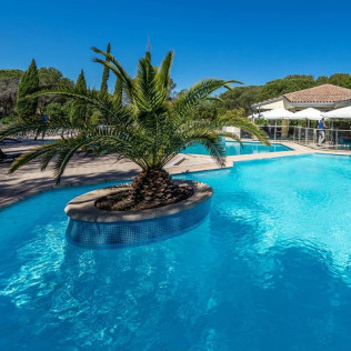 Séjour Gourmandise et Bien-Être avec Diner et Massage à l'Hôtel 4* Garrigae Domaine de l’Esterel (Saint-Raphaël, Var - 83)