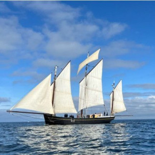 Séjour avec Spa Marin et Modelage au Grand Hôtel Benodet et Excursion en Voilier pour deux (Finistère - 29)
